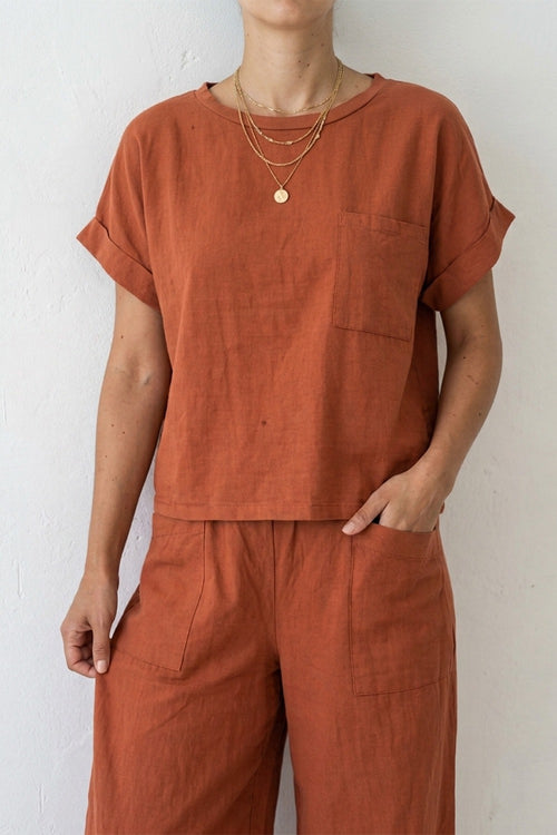 Βαμβακερό t-shirt με τσέπη σε Εκρού - Silla Jo