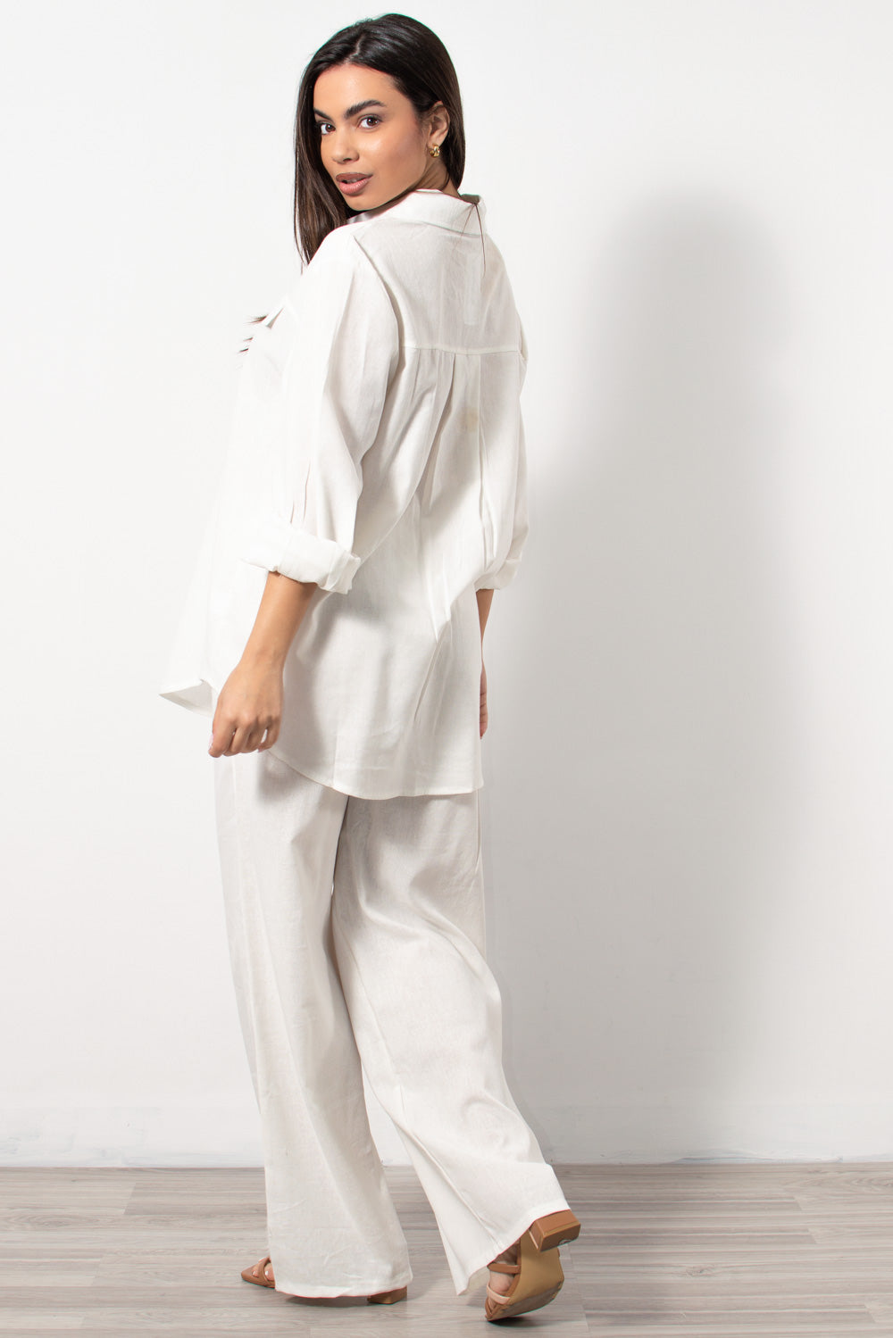 Co-ord set λινό πουκαμίσα/παντελόνα σε λευκό - Silla Jo