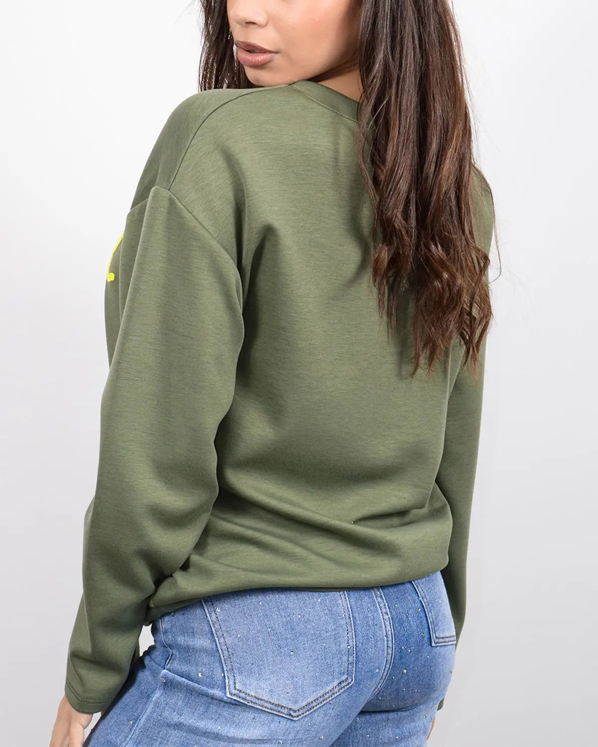 Γυναικείο ανοιξιάτικο φούτερ με κέντημα, σε χακί χρώμα. Δωρεάν Μεταφορικά. Silla Jo