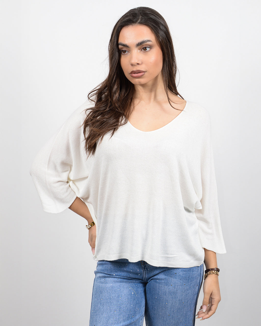 Πλεκτό τοπ νυχτερίδα σε λευκό