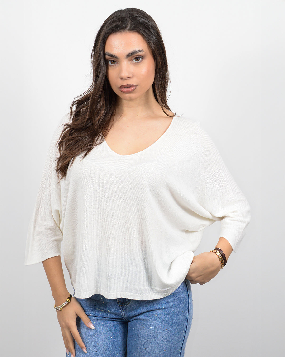 Πλεκτό τοπ νυχτερίδα σε λευκό