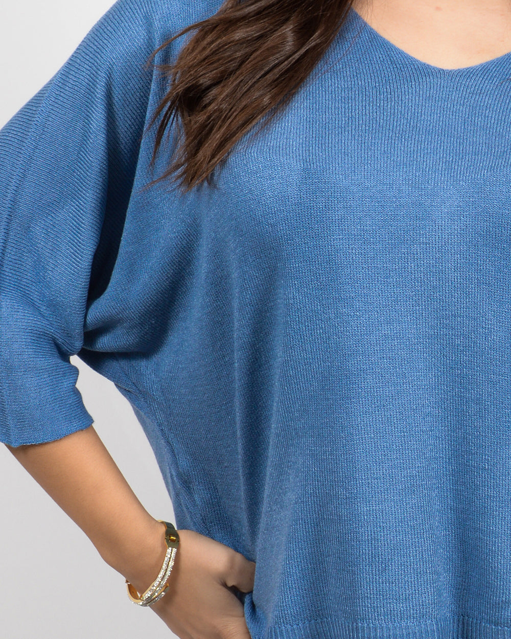 Πλεκτό τοπ νυχτερίδα σε μπλε