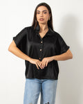 Γυναικείο πουκάμισο σατέν σε μαύρο χρώμα από τη Silla Jo. Ιδανικό για κάθε περίσταση!