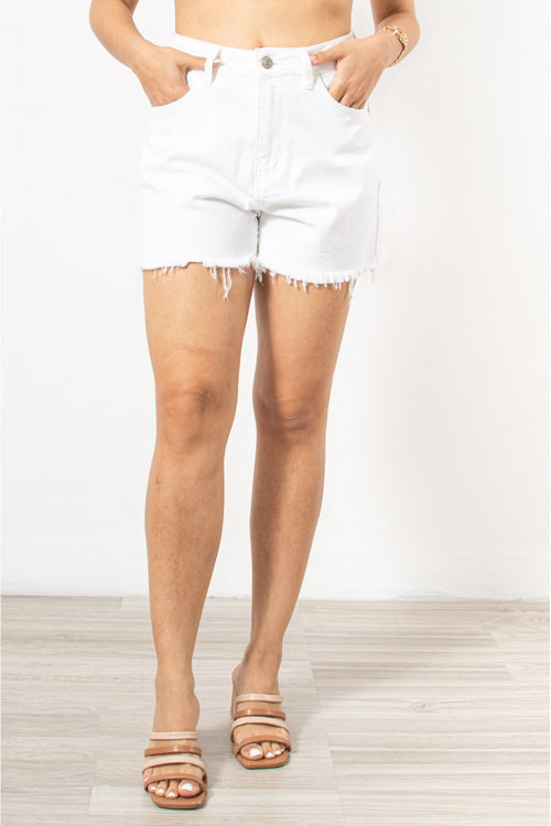 Jean shorts με ξέφτια σε Λευκό - Silla Jo