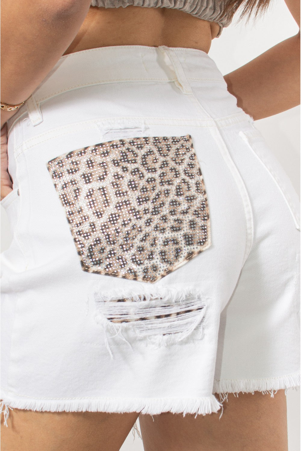 Jean shorts με ξέφτια σε Λευκό - Silla Jo