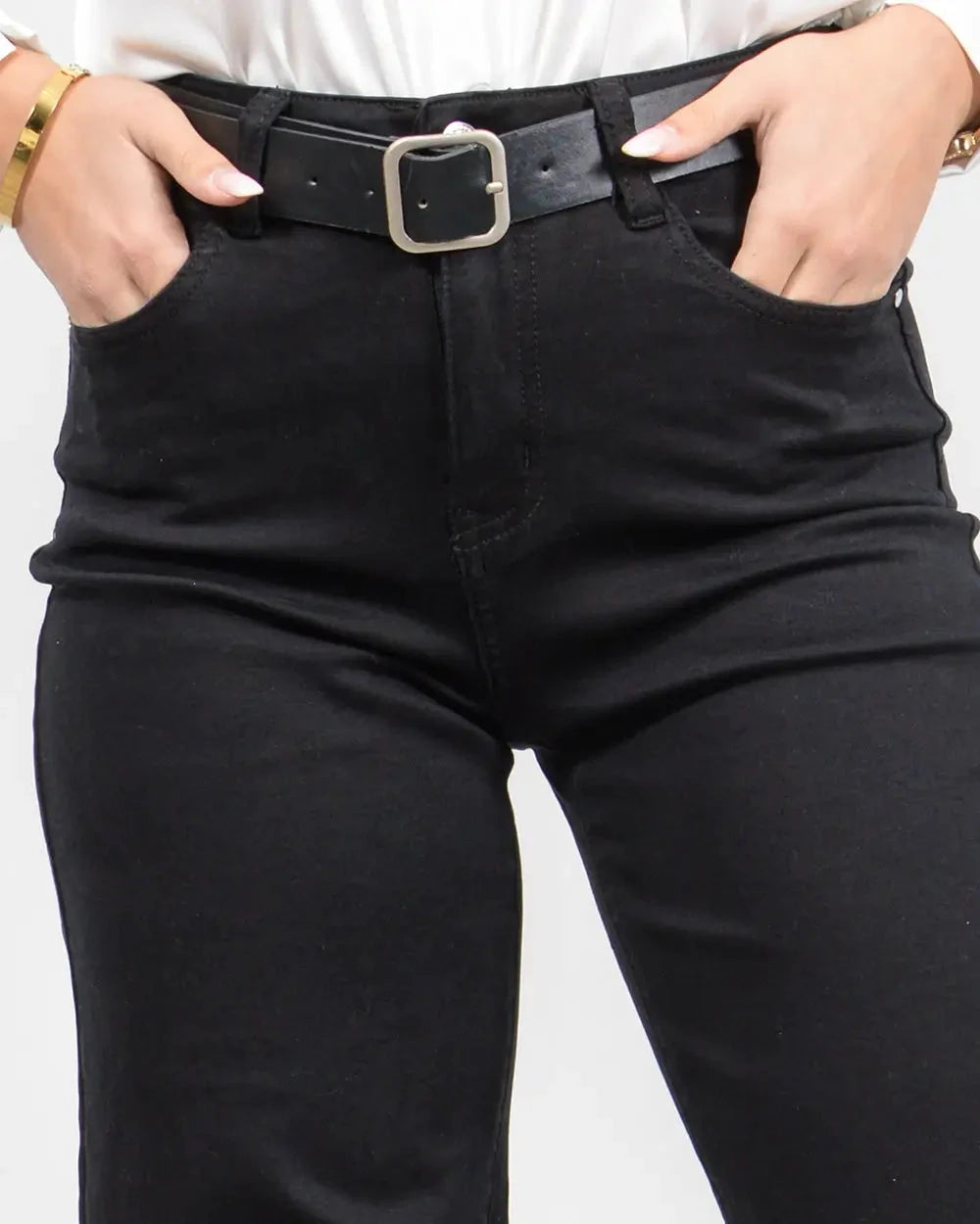 Παντελόνι ίσιο ψηλόμεσο σε μαύρο