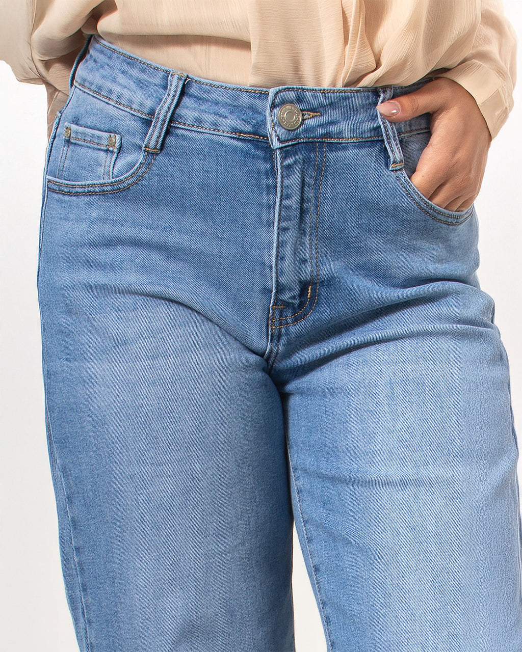 Τζιν παντελόνι wide leg ψηλόμεσο σε μπλε χρώμα από τη Silla Jo.