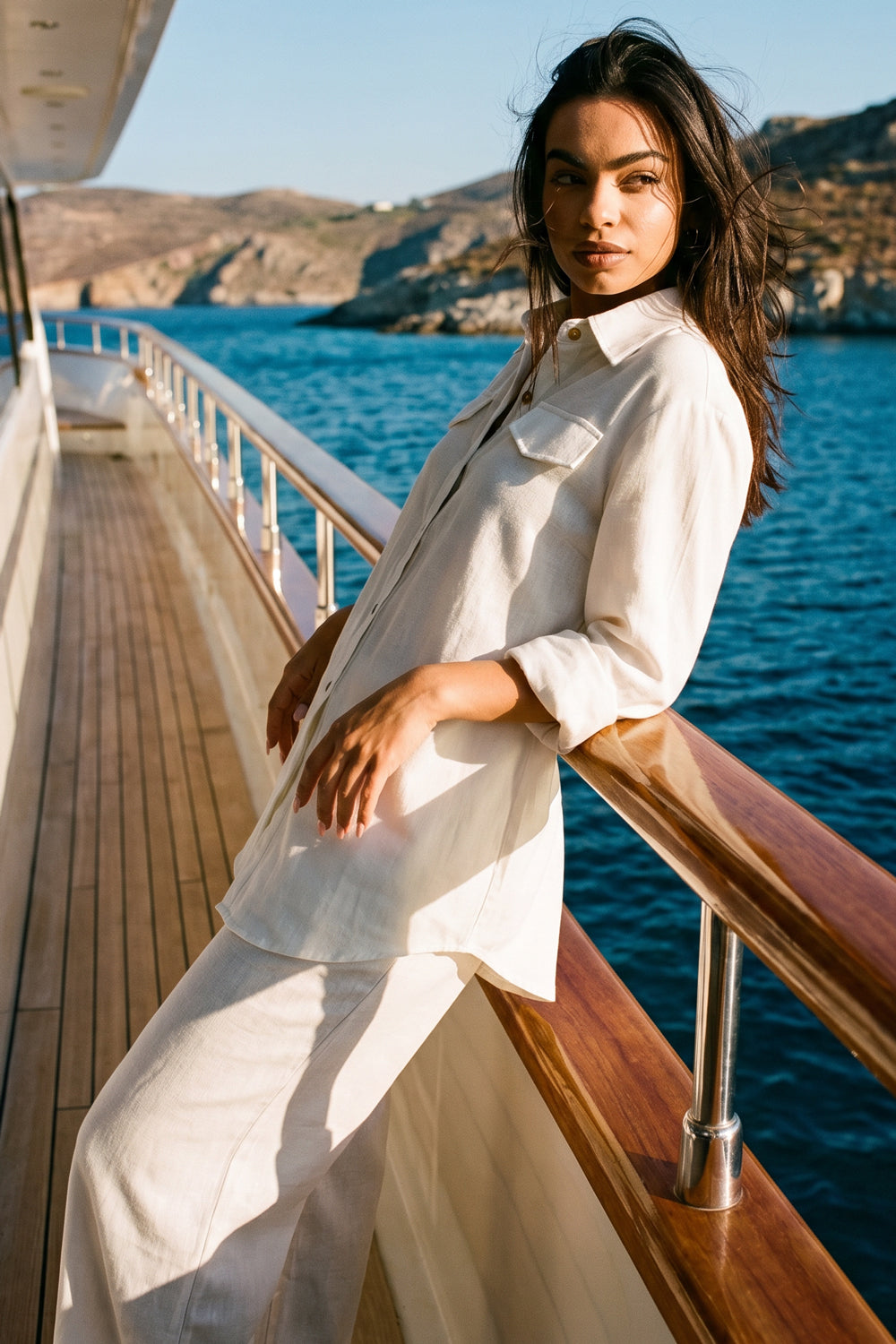 Co-ord set λινό πουκαμίσα/παντελόνα σε λευκό