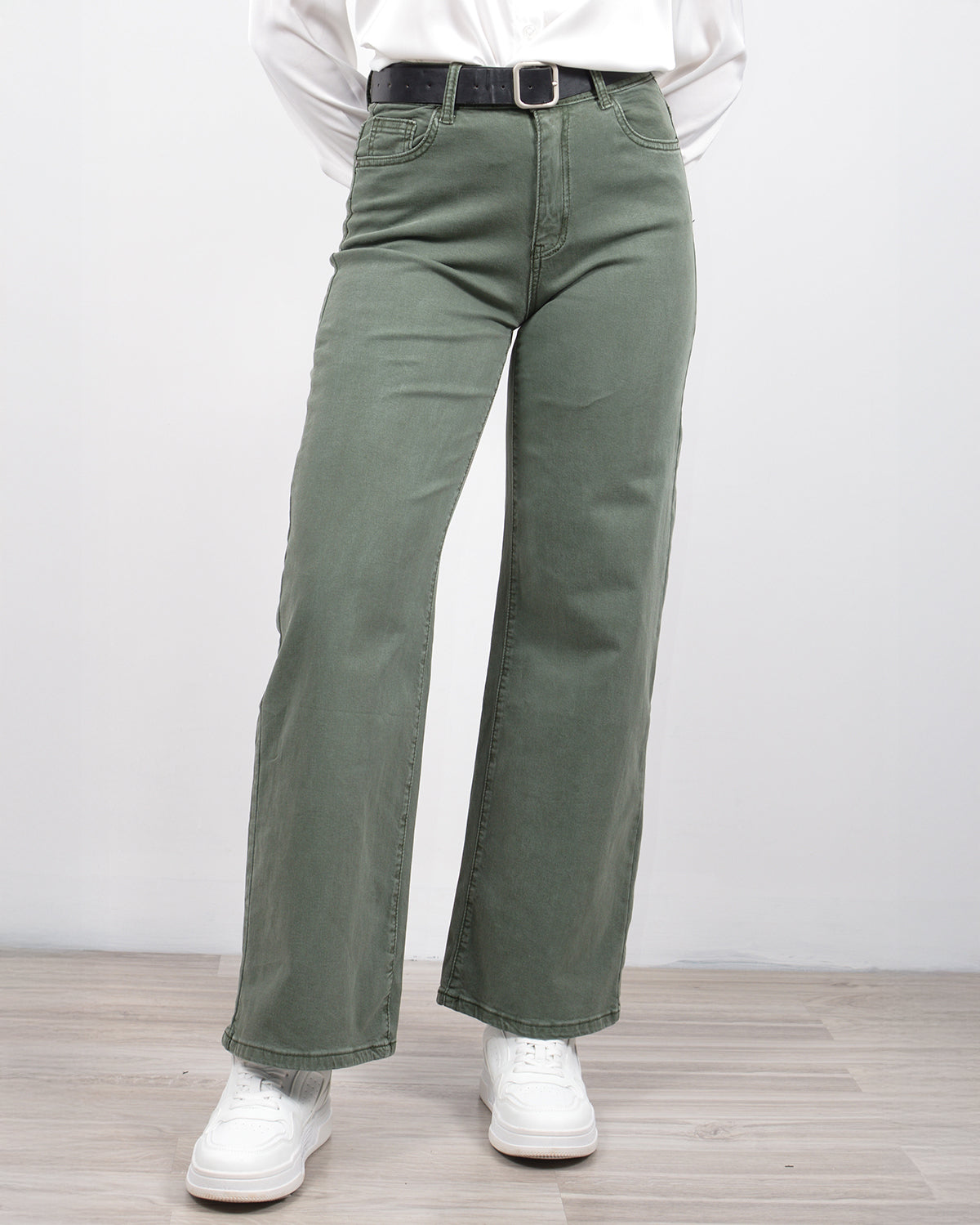 Παντελόνι ίσιο ψηλόμεσο σε χακί με μαύρη ζώνη 1